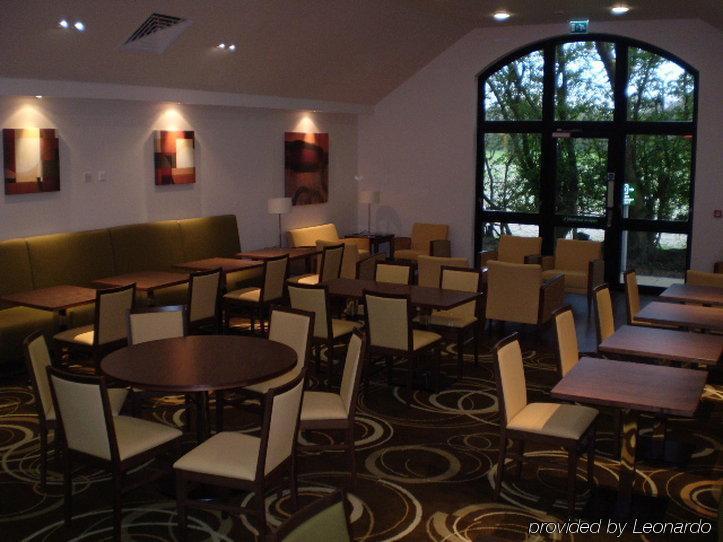 Holiday Inn Express Colchester, An Ihg Hotel Restaurante foto